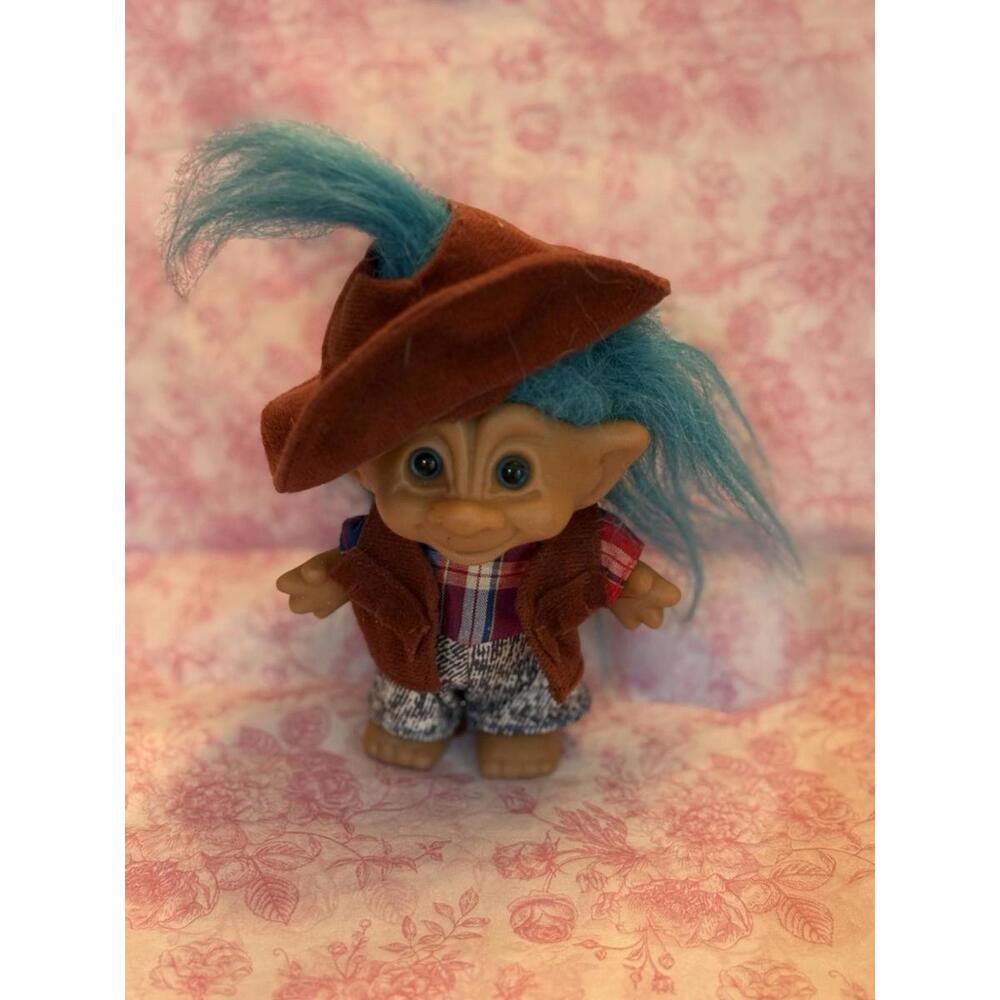 Vintage Ace Novelty Treasure Troll – Blue Hair – Hillbilly‎ / Cowboy Outfit